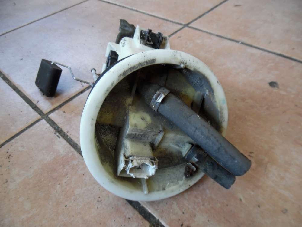BMW 3er E36 Kraftstoffpumpe Benzinpumpe 1180504