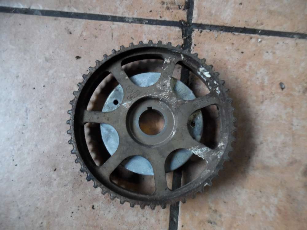 Audi A3 Zahnriemenrad Nockenwelle 06A109105