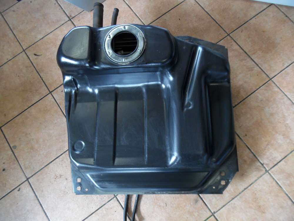 Mercedes B-Klasse W245 Kraftstofftank Diesel Kraftstoff 1694700901