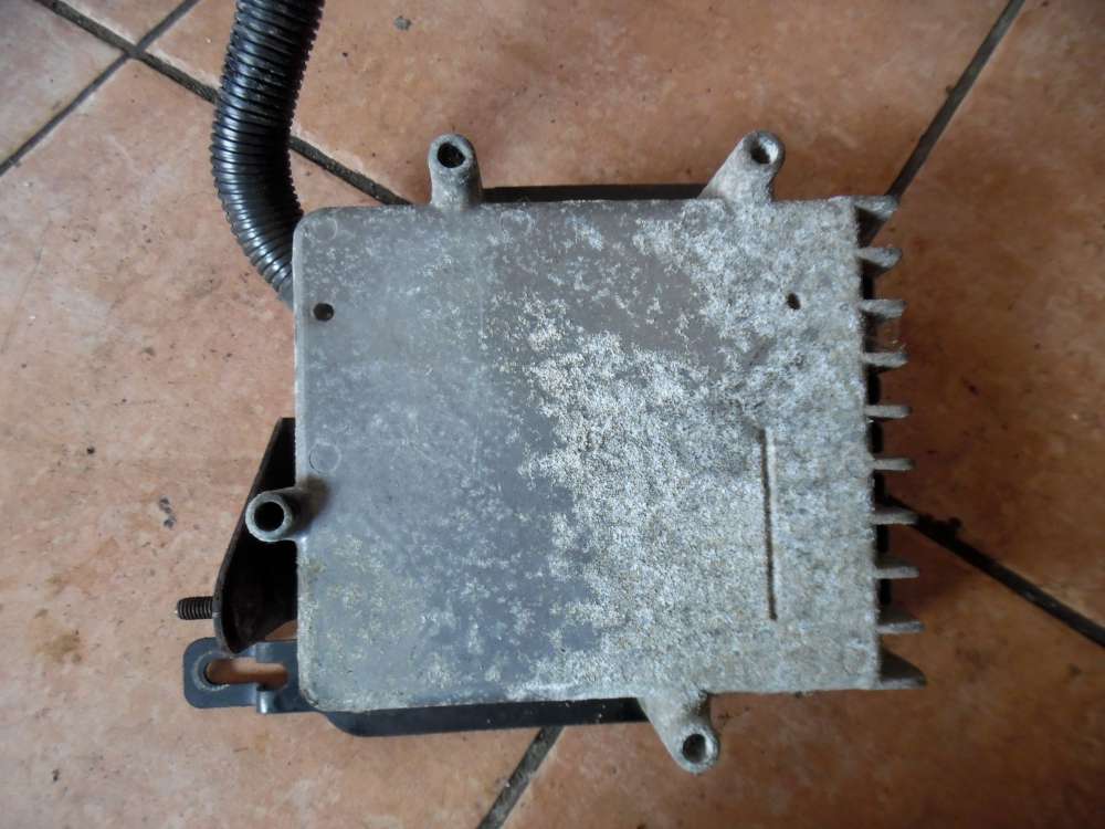 Chrysler 300M Motorsteuerger?t ECU 04606936AD