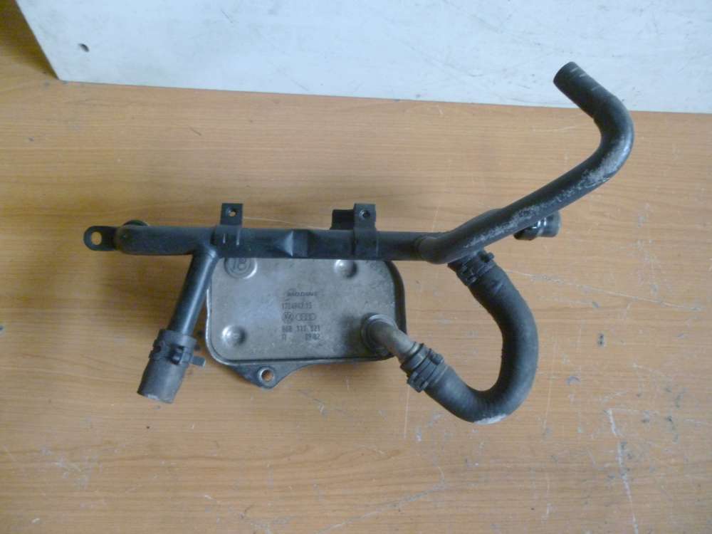 Audi A4 Ölkühler Motorölkühler 06B117021 / 1724947.15