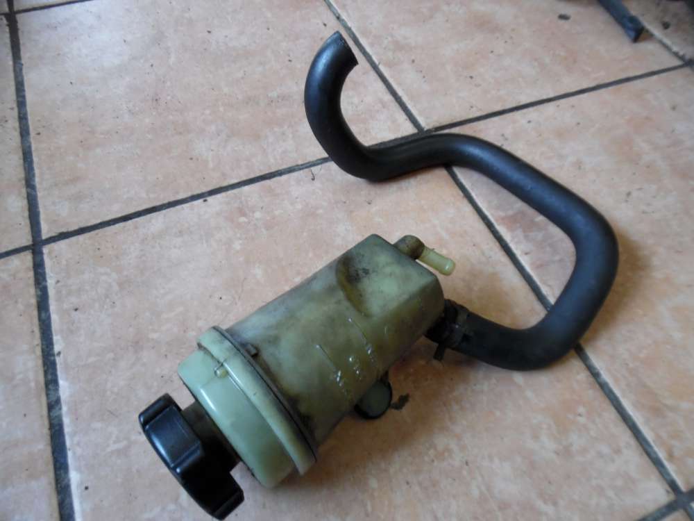 Ford Focus I Behälter Servolenköl 98AG3R700