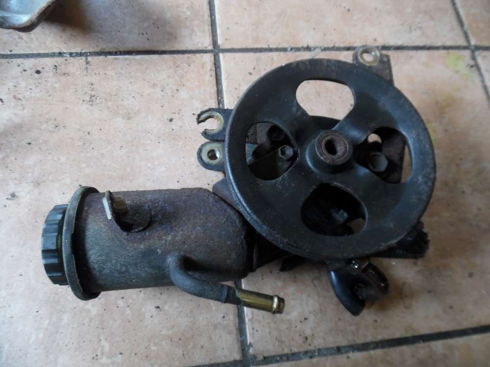 Toyota Yaris Verso 1,3 Servopumpe