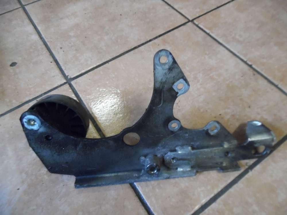 Volvo 850 2,5L Spannrolle mit Halter