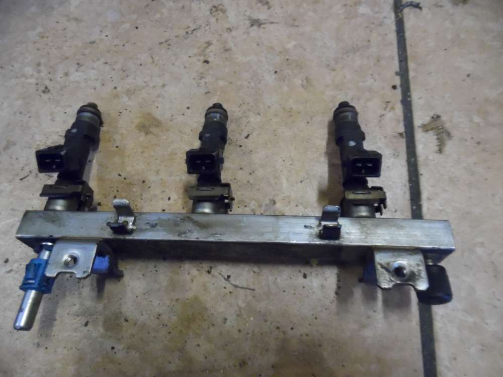 Opel Agila A 1,0L Einspritzleiste Einspritzdüsen 0280151207
