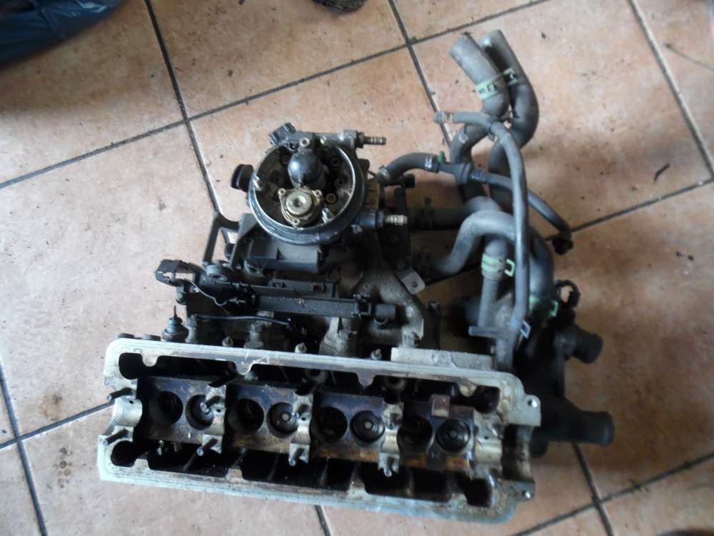 VW Polo 6N1 1,4 Zylinderkopf, Ansaugbrücke, Drosselklappe und Thermostatgehäuse TL023 030129713BA 030103374H 032121111 0132008601