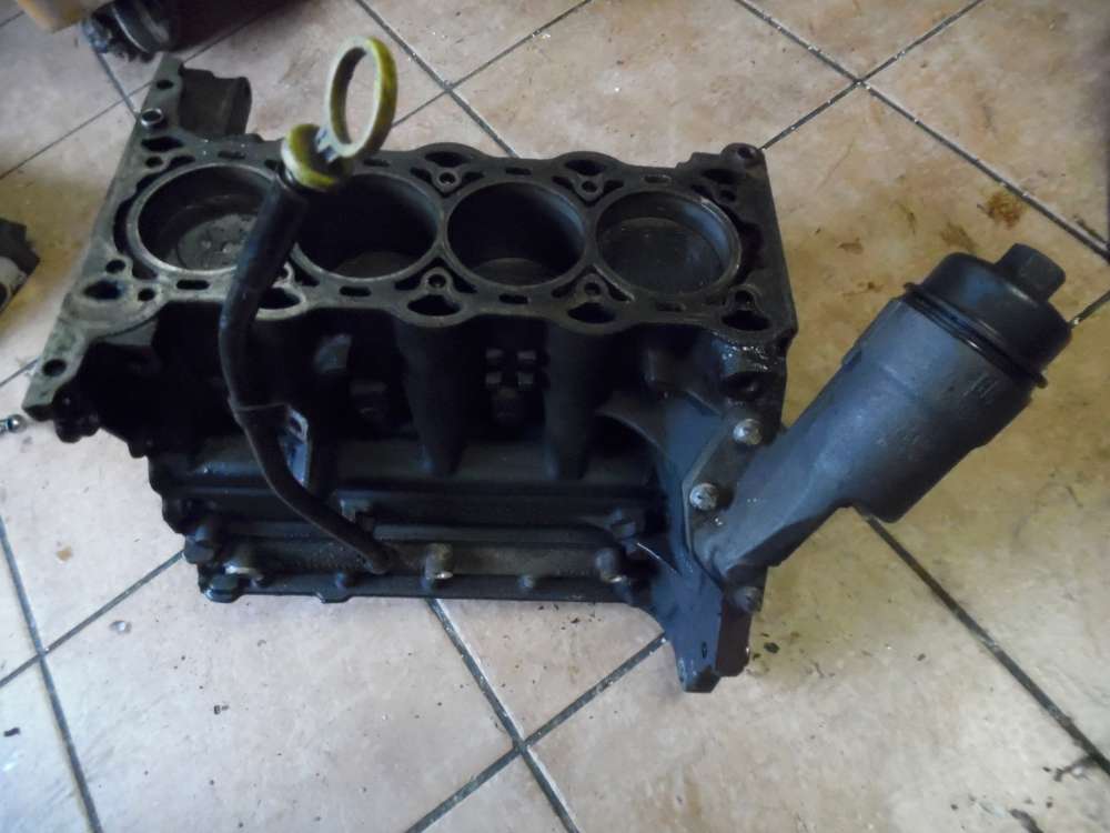 Opel Corsa D 1.2L Motorblock 55569116