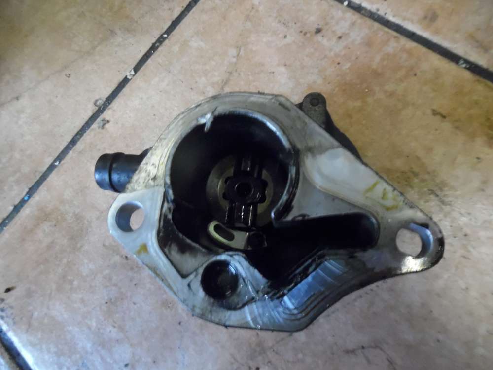 Renault Kangoo I 1,5TDi Unterdruckpumpe 8200113585