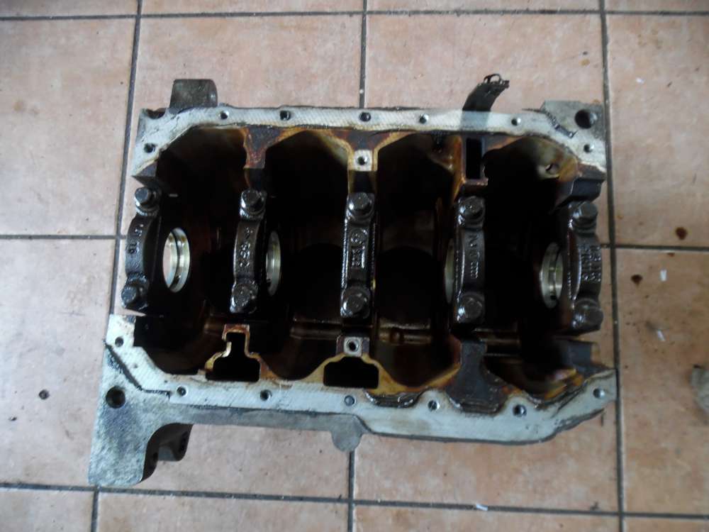 VW Golf IV 1,4L Motorblock BCA 030103019AC