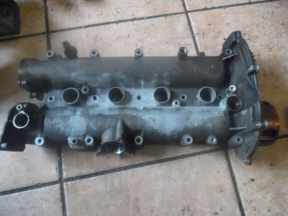 Skoda Octavia 1Z 1,6 FSI Ventildeckel Nockenwellengehäuse