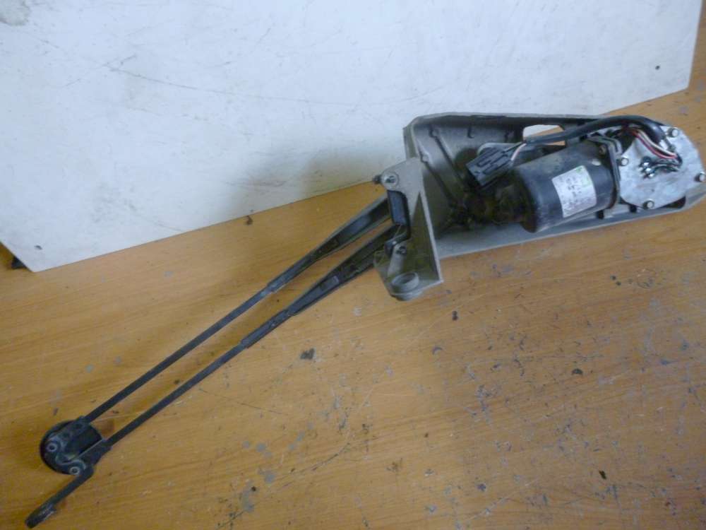 Renault Twingo I C06 Wischermotor mit Gestänge Vorne 7701669838-7700820836