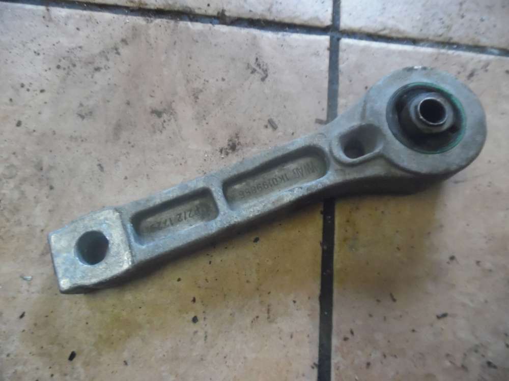 Skoda Octavia 1Z Motorhalter Motorstütze 1K0199855