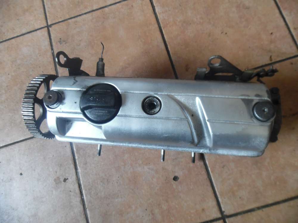 VW Polo 6N 1,0L Zylinderkopf Nockenwelle AEX 030103374H