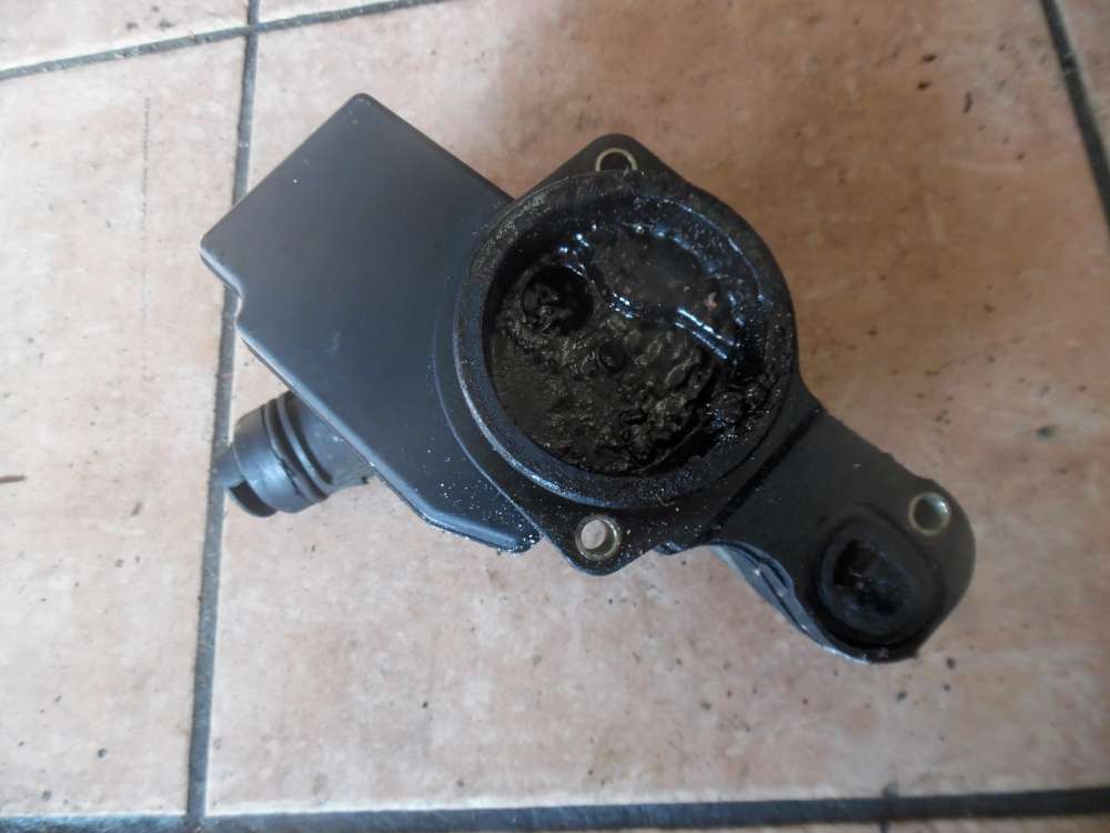VW Polo 6N Entlüftung Ölabscheider 036103464