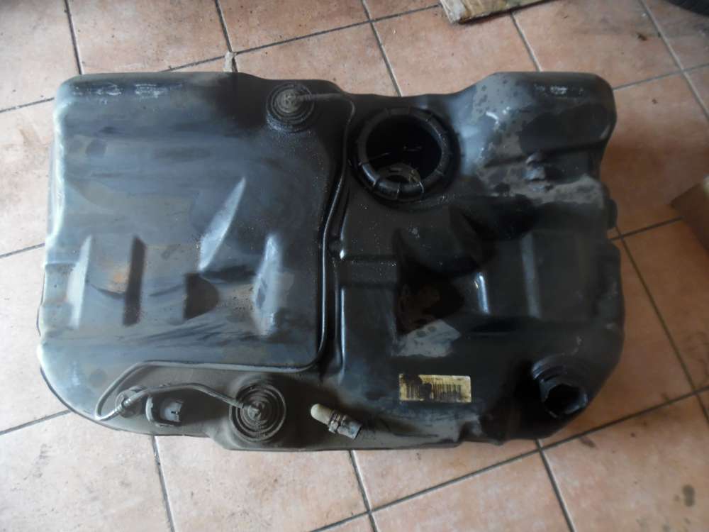 Ford Mondeo III Kraftstofftank Dieseltank 1S719002BG