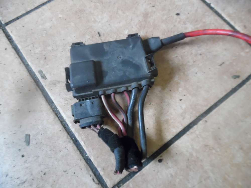 Ford Galaxy WGR Sicherungskasten Batterie 7M3937548