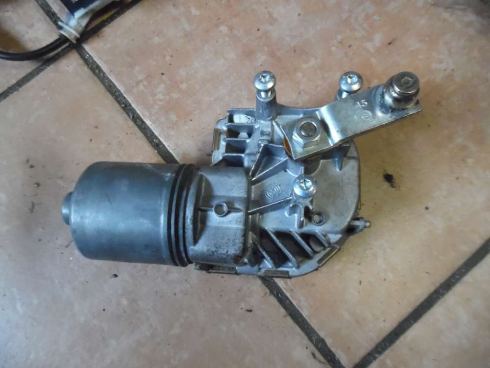Audi A6 4F Wischermotor Vorne 4F1955119