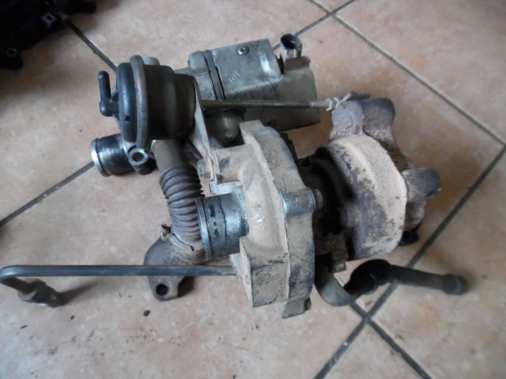 Renault Clio II 1,5DCI Turbolader mit Abgaskrümmer 54391015080