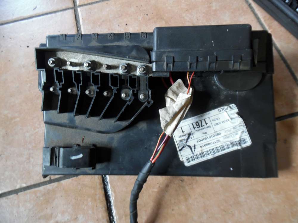 VW Polo 9N Abdeckung Batterie Sicherungsträger 6Q0937550