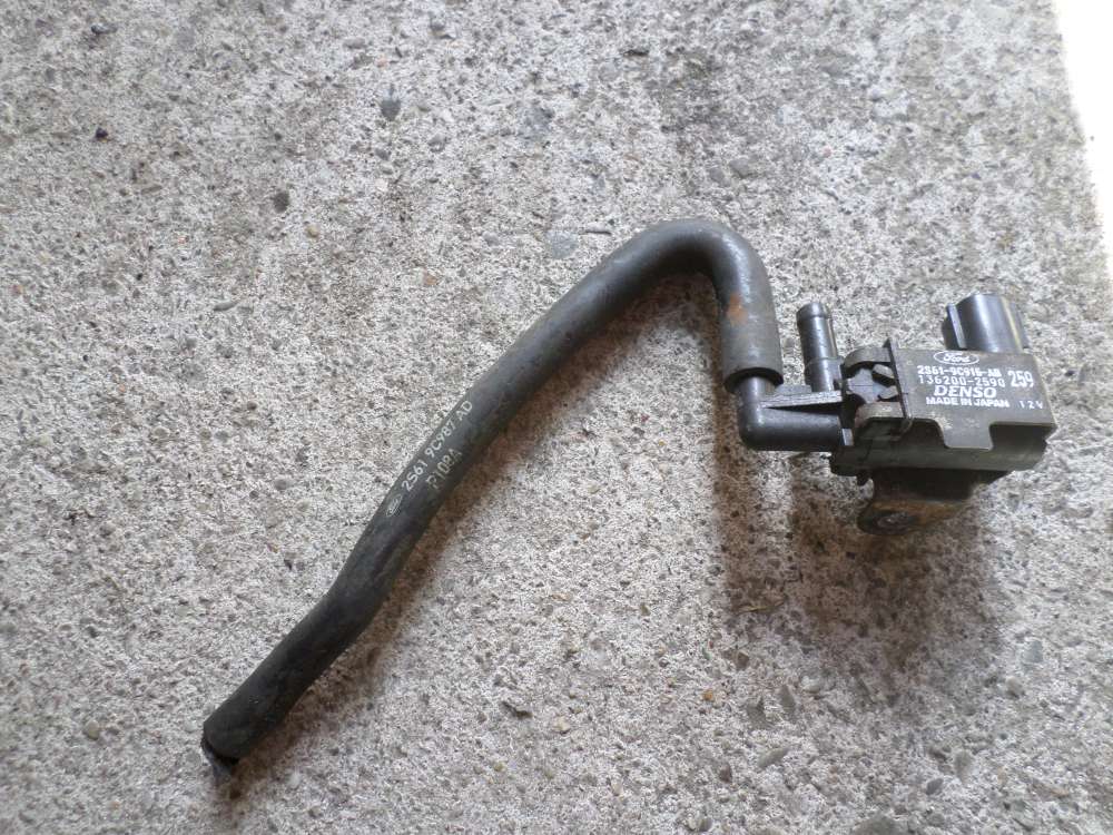 Ford Fiesta Ventil Unterdruck mit Schlauch 2S61-9C915-AB 2S61 9C987 AD