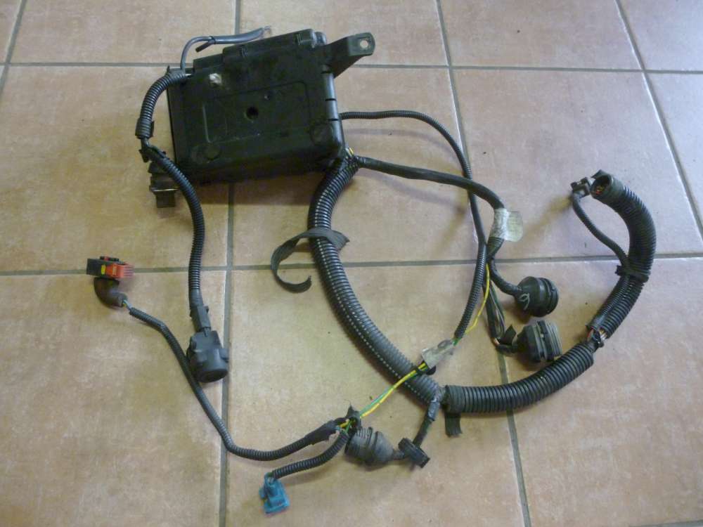 Original Peugeot 106 Sicherungskasten Relais Kasten Motorraum Kabelbaum 9620119280 96282616 9628265980