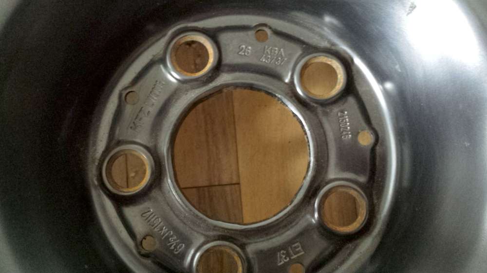Winterreifen Stahlfelgen F?r Mercedes C-Klasse Bj.09/95 -04/00 195/65 R15 91T 6.5Jx15H2 KBA43737
