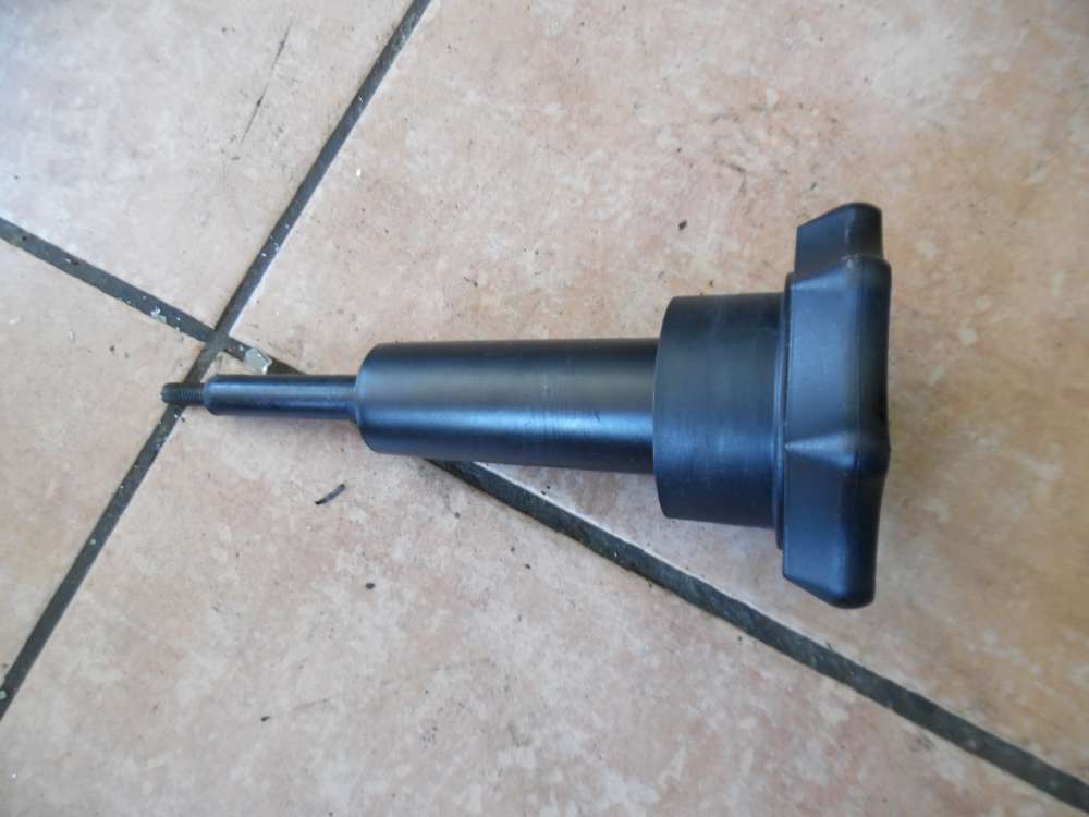 Audi A3 8L Schraube Reserverad 8L0803899