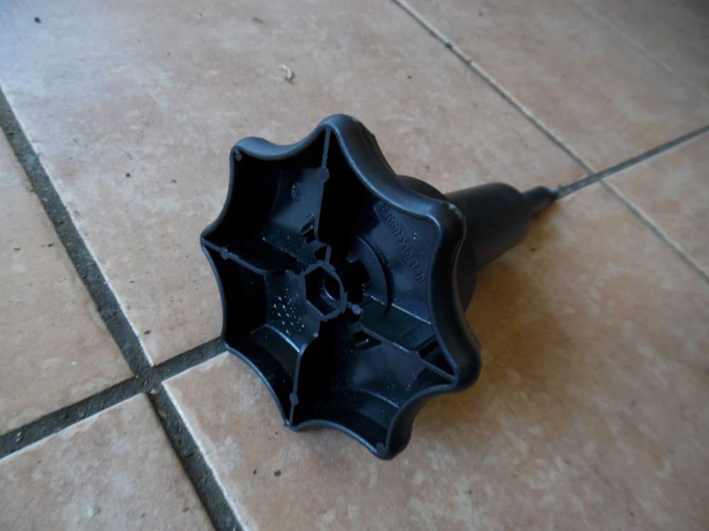 Audi A3 8L Reserveradsicherung Reserverad Sicherung 8L0803899