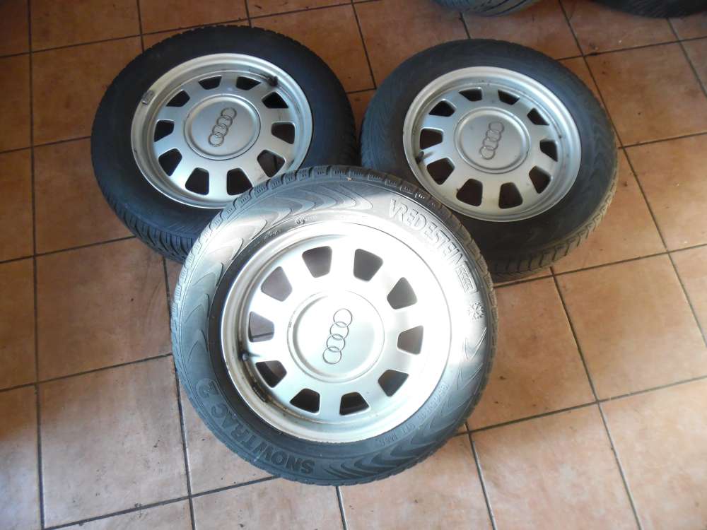 3x Alufelge mit Winterreifen Audi 195/65R 15 ET45 6JX15H2 8D0601025D 5-Loch