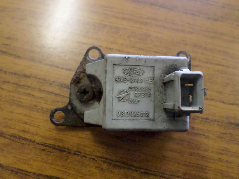 FORD FOCUS BJ:2000 Z?NDMODUL 98AB12A019AB