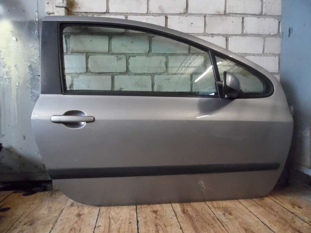 Peugeot 307 3-T?rer T?r Vorne Rechts Farbe: Grau EZA