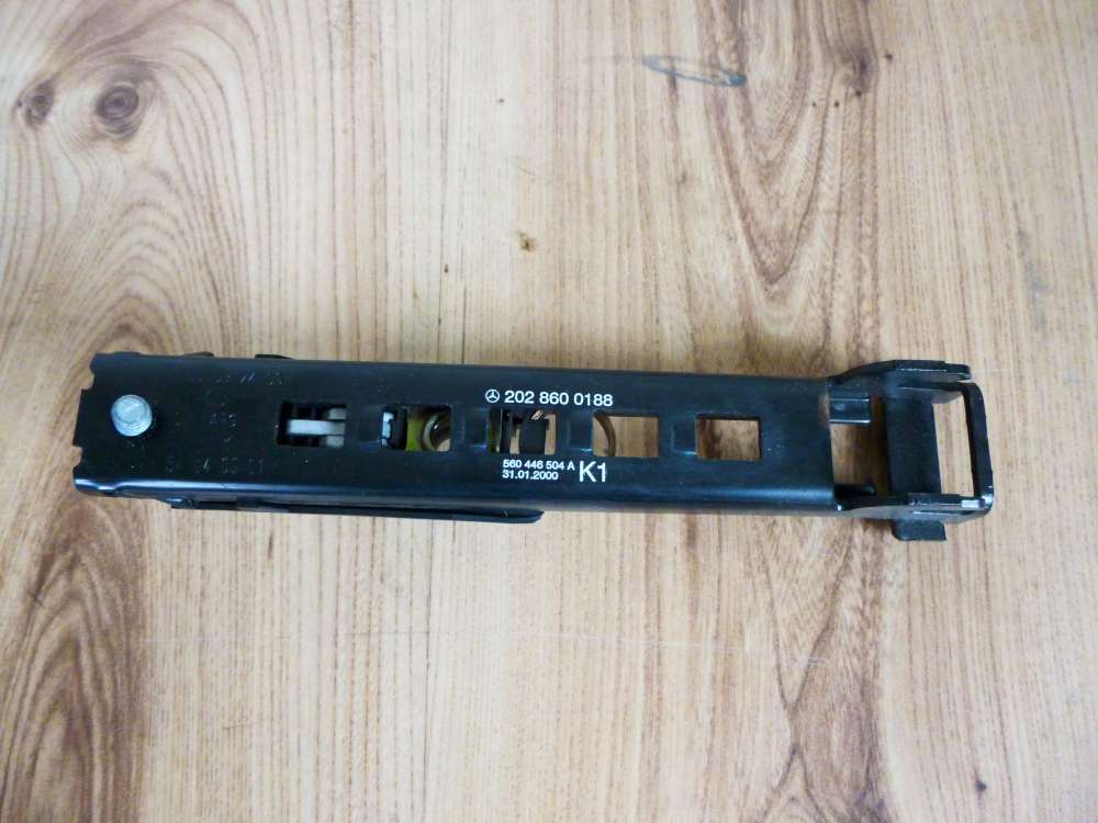 Mercedes A-Klasse W168 H?hensteller Gurtversteller 2028600188