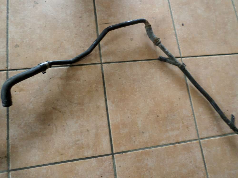 Audi A6 Bj:1998 coolant pipes tubes lines 8D0121109