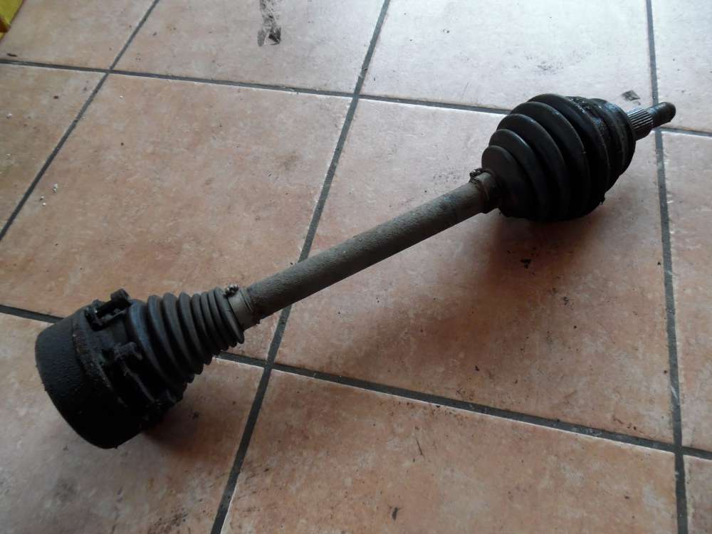 Audi A3 8L Bj:98 antriebswelle Quattro Vorne Links