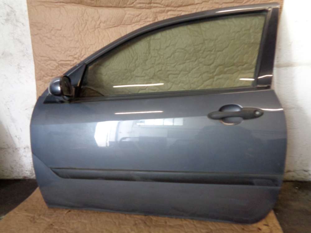 Ford Focus DAW limousine 3-T?rer T?r Vorne Links Grau
