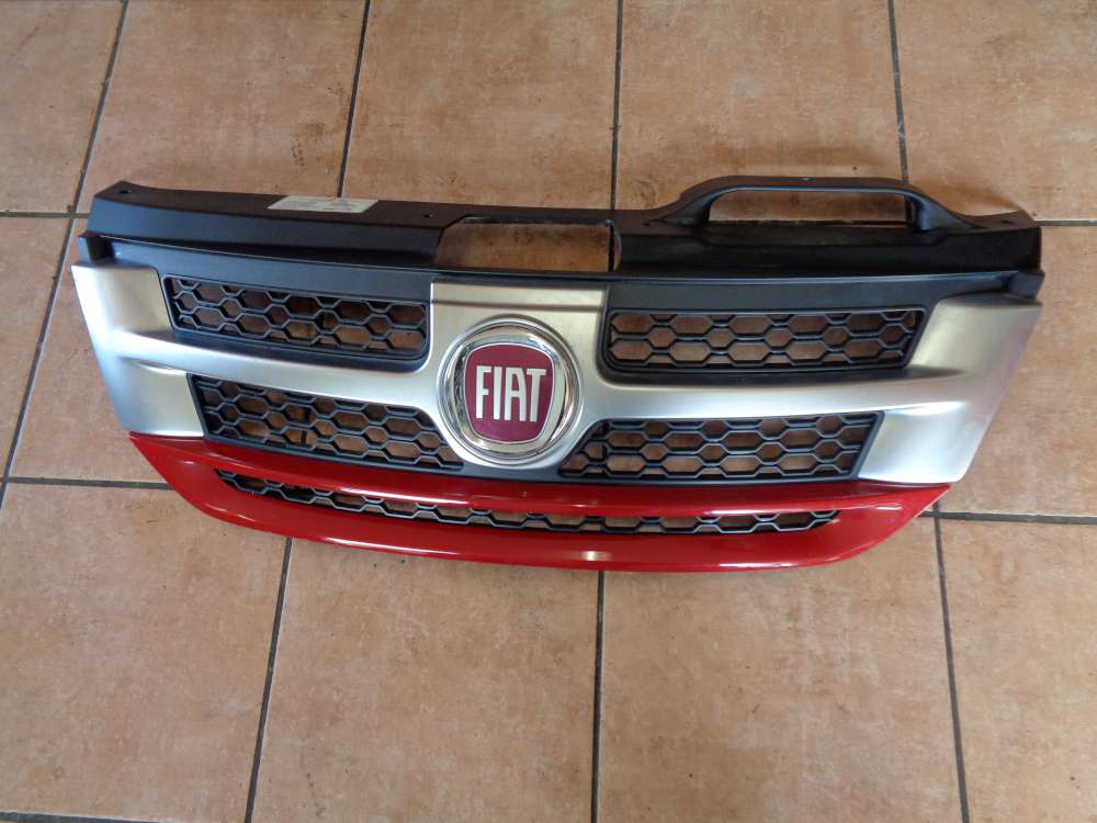 Fiat Freemont JC-JF Bj:2014 K?hlergrill 55000802