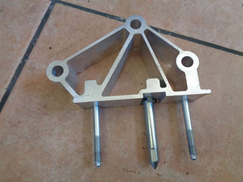 Seat Altea XL 5P Halterung Quertr?ger 1K1857021