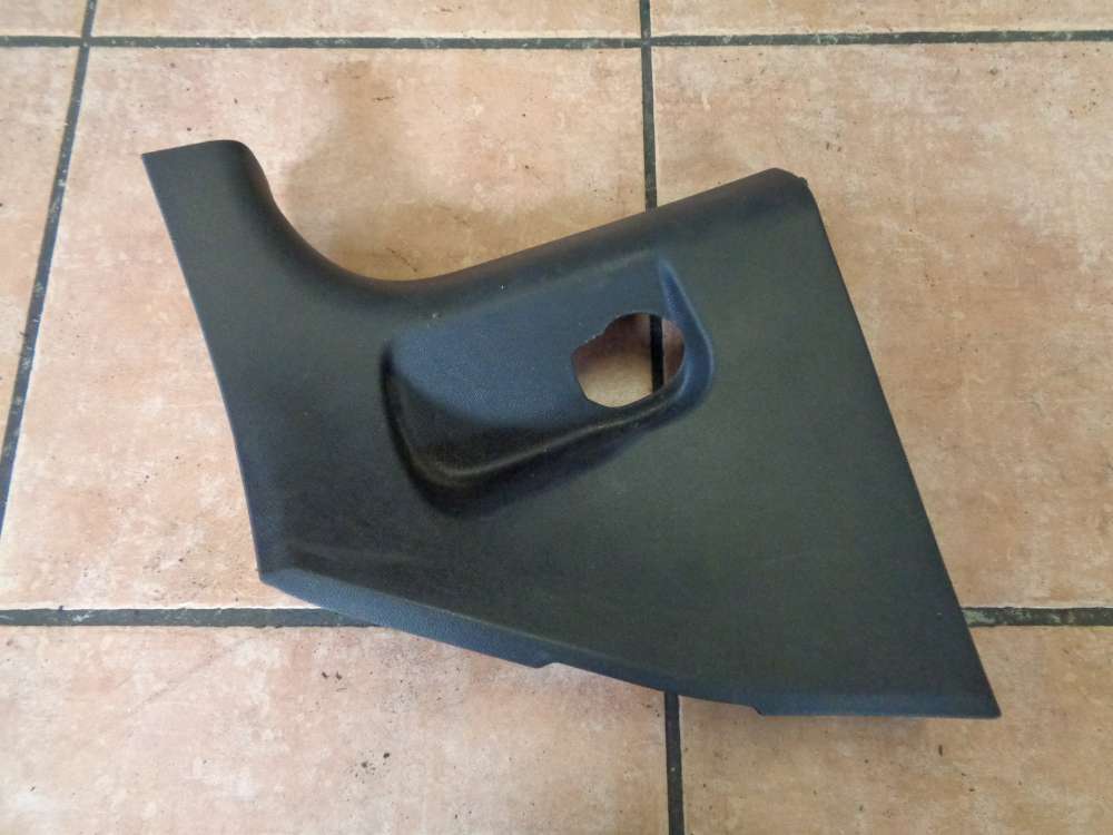 Seat Altea XL 5P Bj:2008 Schalttafelverkleidung unten 5P1863483C