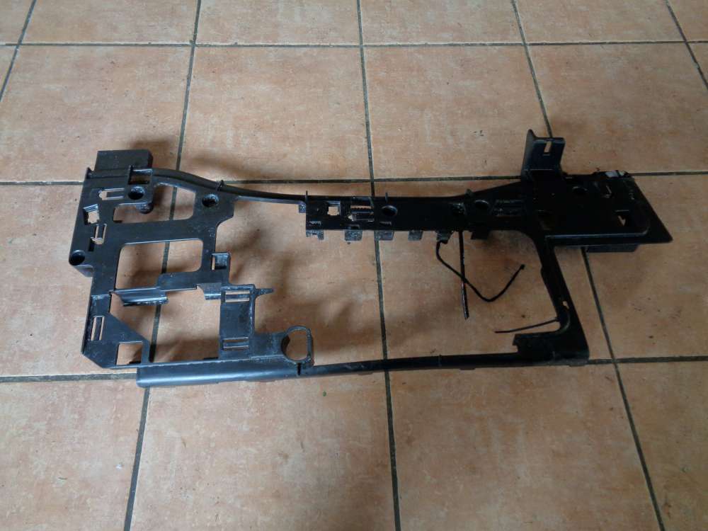 Mercedes W202 C-Klasse C180 Halter Gebläsehalter 2025458440