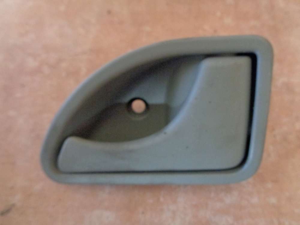Renault Kangoo KC T?r?ffner innen Vorne Rechts 8200247803