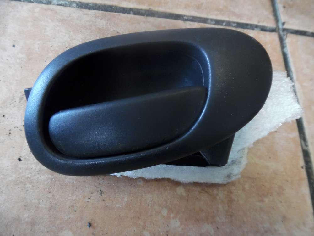 Peugeot 206 Bj:2000 T?rgriff Griff Innen Hinten Rechts 9632918877