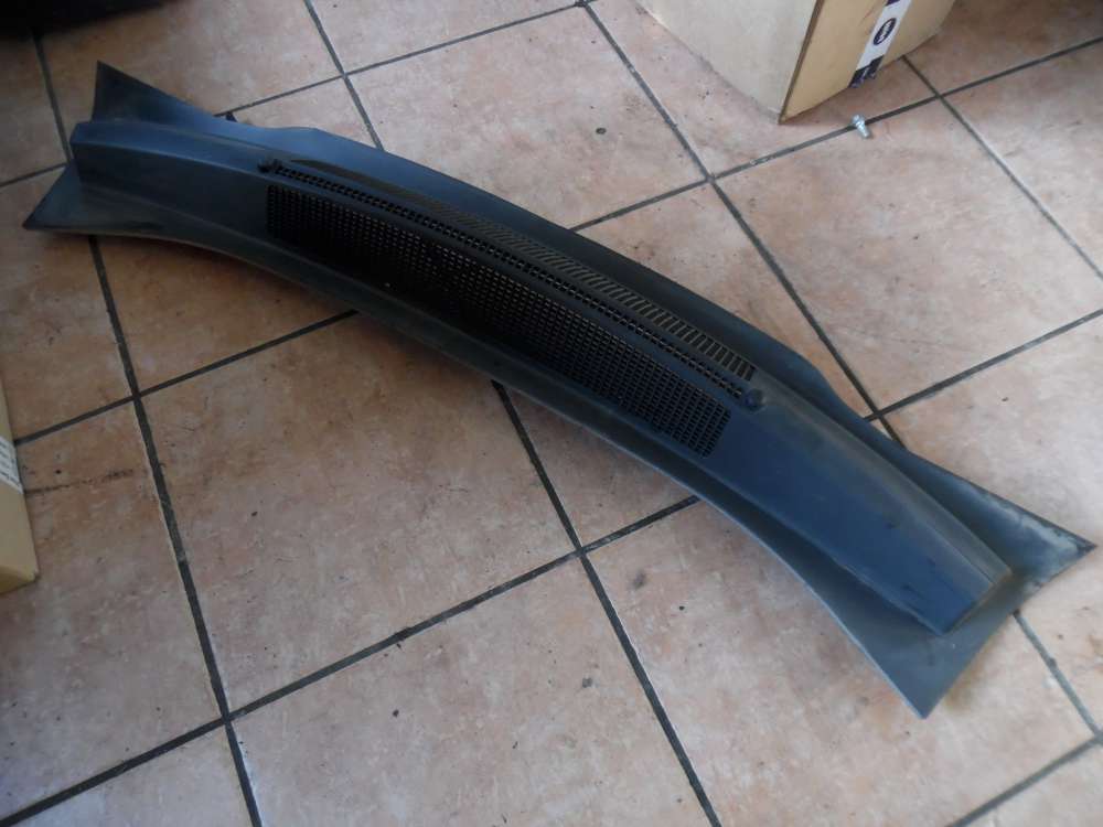Opel Zafira B Windlauf Wasserabweiser 13142034