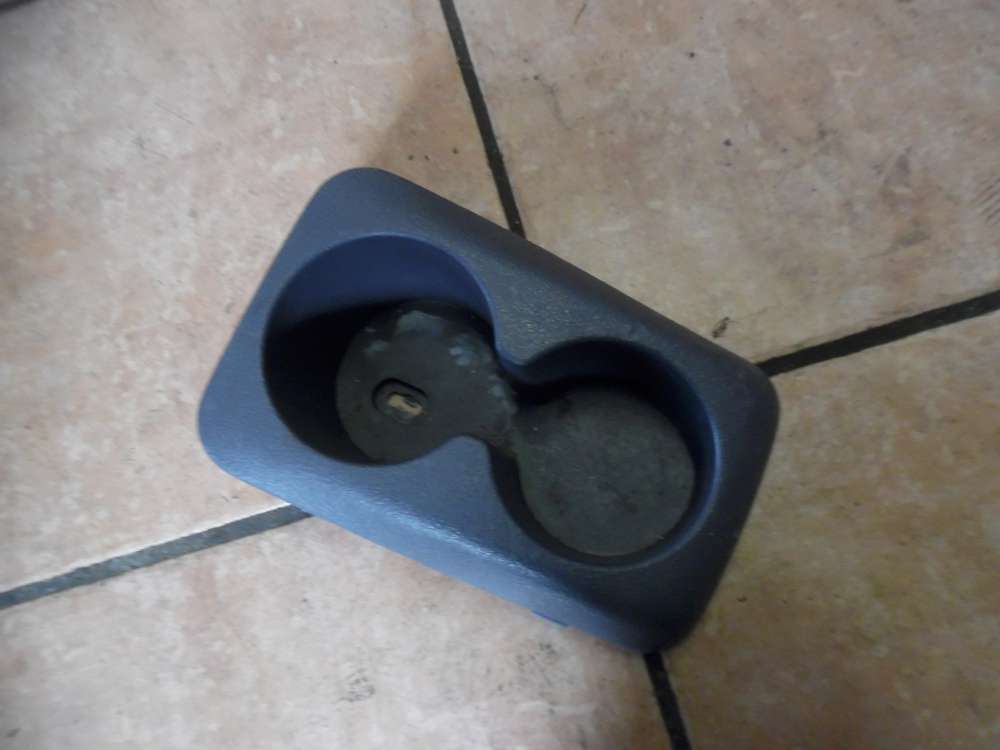 Mercedes Benz A-Klasse W168 A160 Getr?nkehalter hinten A1686830014