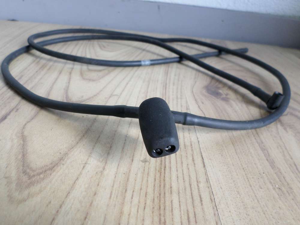 Ford Focus II DA3 Waschwasserdüse Spritzdüse XS41-17666A