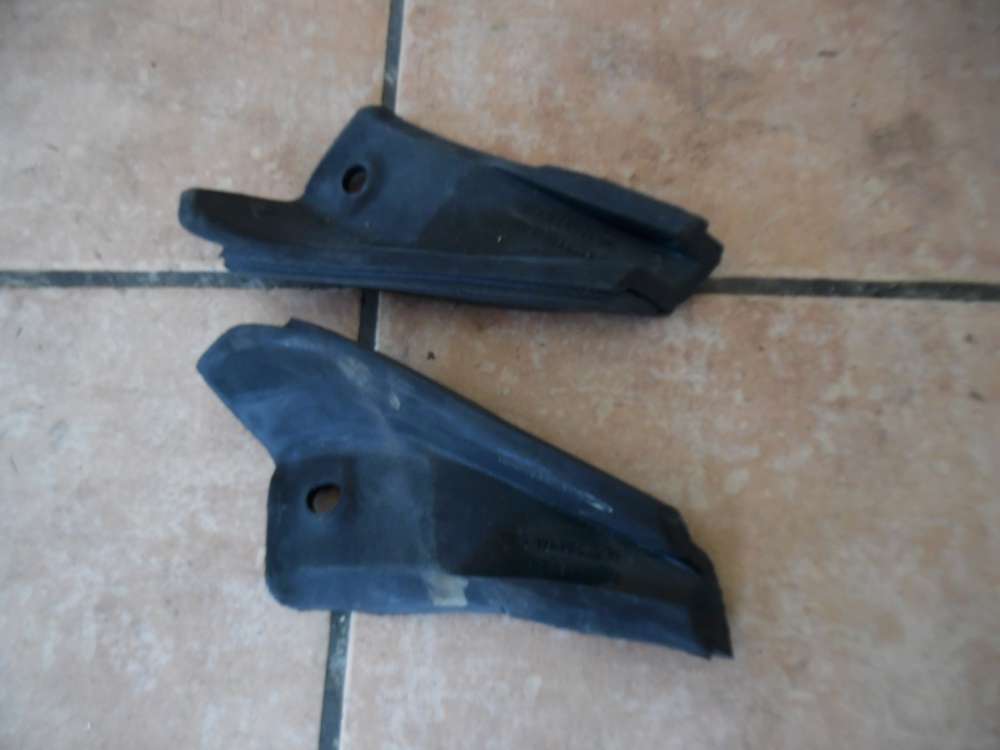 Mercedes-Benz SLK R170 A-S?ule Dichtung Abschluss R / L 1707250286 - 0186