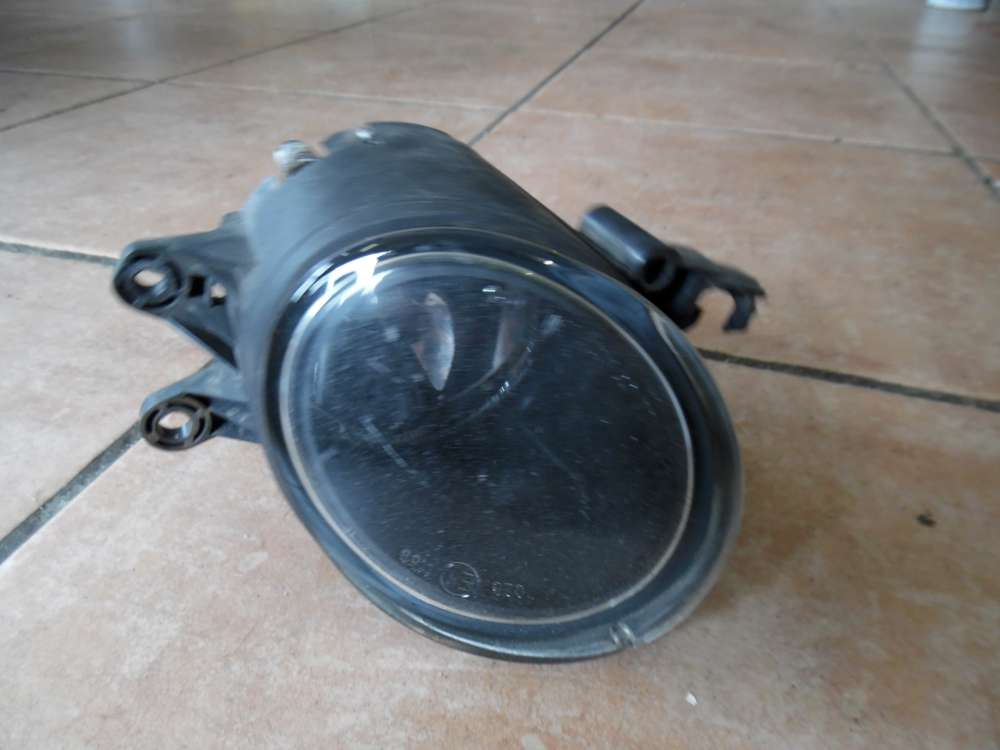 Audi A4 8E Nebellampe vorne links 0305063001
