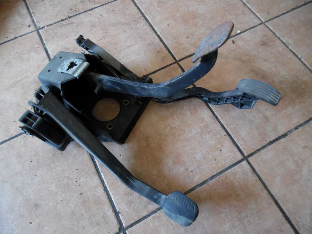 Fiat Ducato Bus Pedalerie Pedalblock Pedalwerk
