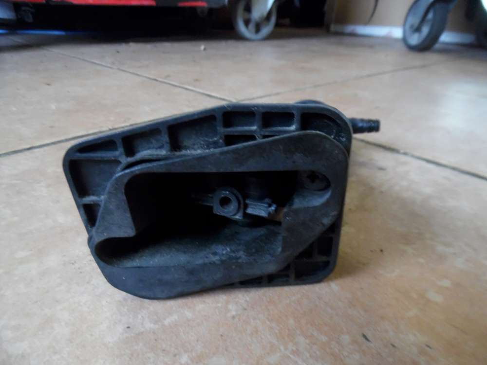 Nissan Primera P12 Waschwasserdüse Vorne Rechts 28655-AU300