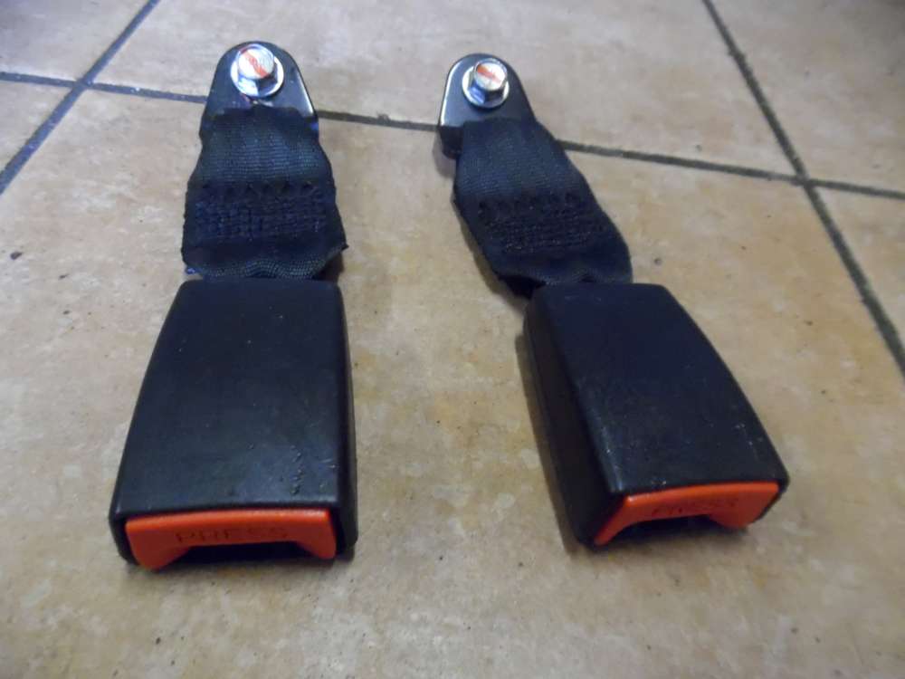 Nissan Pixo Gurt Gurtschloß Hinten mitte