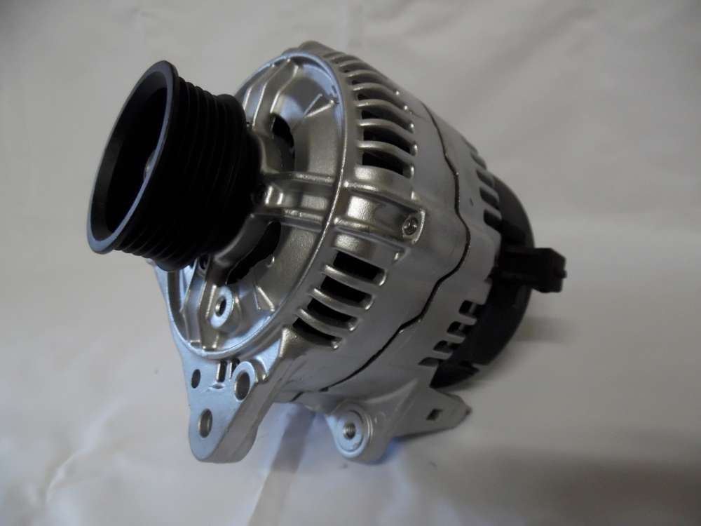 Lichtmachine Generator 115A Volvo 9162927 Bosch 0123515013